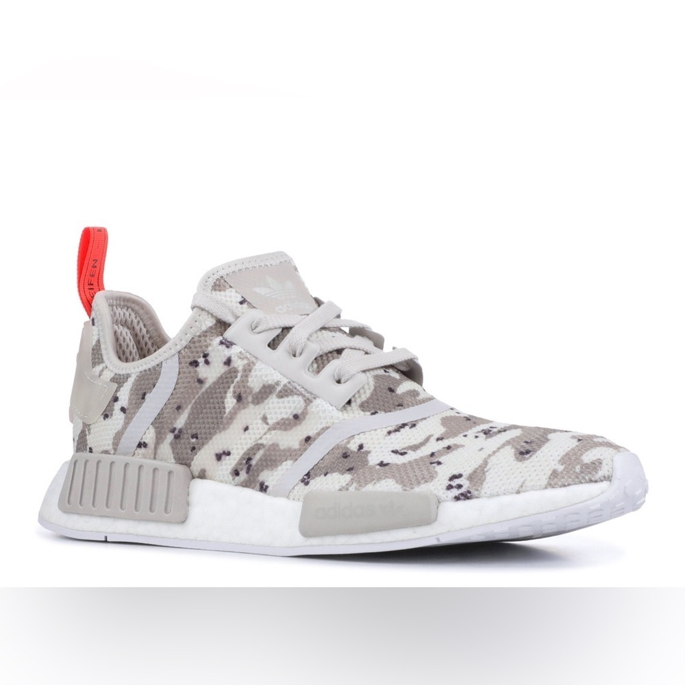 Adidas NMD R1 Women’s Sneaker Size 7.5 Gray Camouflage Print
